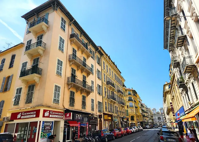 Big Flat - Le Cala - Hypercentre - 4 Chambres, 13 Personnes, Proche Plage Gare Et Parking, Wifi, Air Conditioning L Groupe L Business L Famille